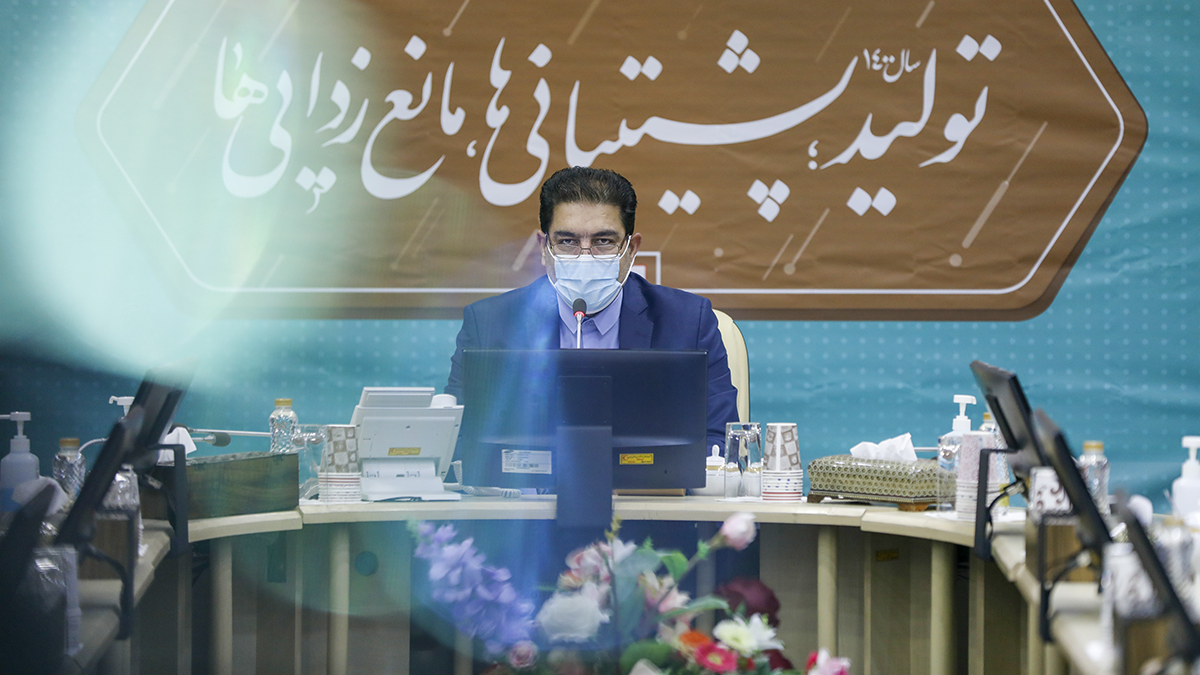 دکتر همتی تاکید کرد: خدمت به مردم با تمام توان و امکانات/ اجرای طرح خادمان حسینی در ایام محرم و صفر